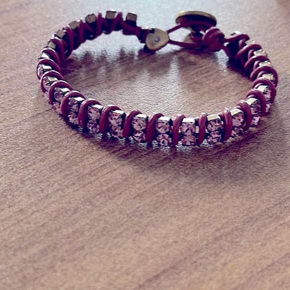 Fossil Pink Leather Bracelet With Crystals - Picture 4 of 6